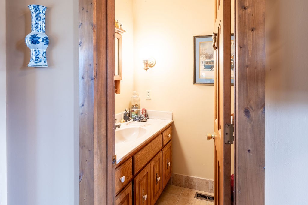 1041 Sandy Valley Road Hendersonville, TN 37075 - Photo 15 of 42 Gallery Image 15