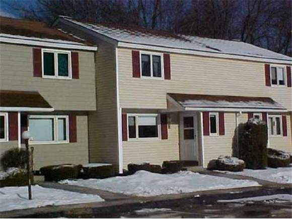 6 E Cedarbrook Village, Unit 6 Rochester, NH 03867 - Photo 1 of 4