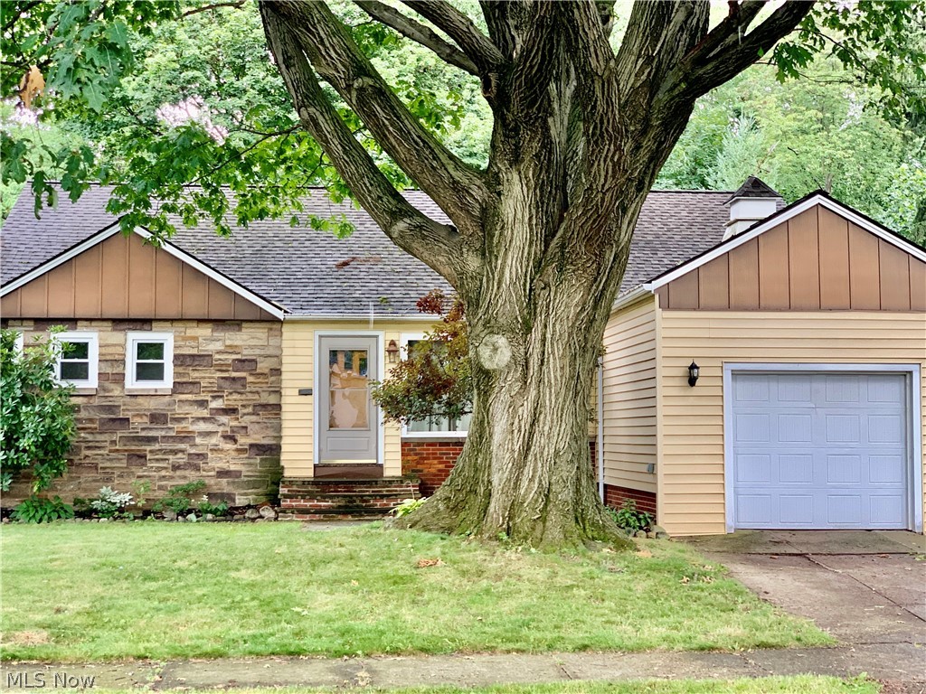4345 Garwood Road Cleveland, OH 44109 - Photo 2 of 33 Gallery Image 2