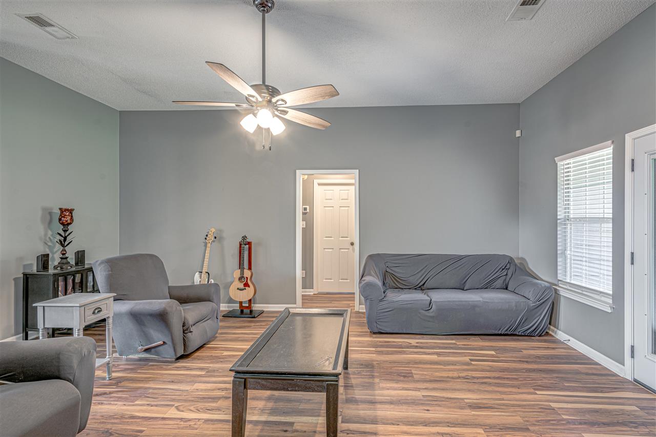 2766 Breezy Ridge Trail Memphis, TN 38016 - Photo 3 of 16 Gallery Image 3