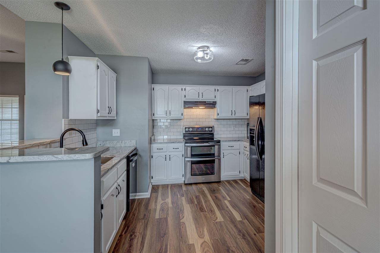 2766 Breezy Ridge Trail Memphis, TN 38016 - Photo 7 of 16 Gallery Image 7
