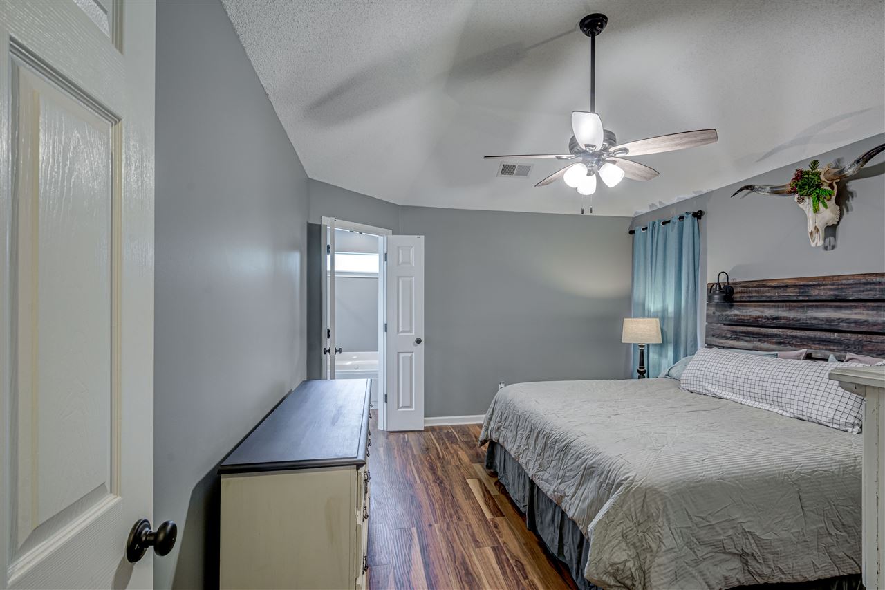 2766 Breezy Ridge Trail Memphis, TN 38016 - Photo 10 of 16 Gallery Image 10