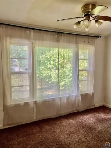 $119,900 | 614 Southwest Webster Avenue, Topeka, KS 66606