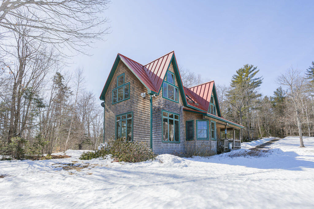 31 Bog Pond Road Phillips, ME 04966 - Photo 9 of 104 taylor-kaminsky-photo-16