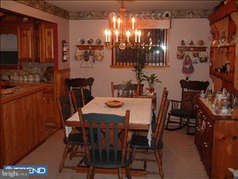 1372 Foster Road Warminster, PA 18974 - Photo 6 of 6 Dining Room