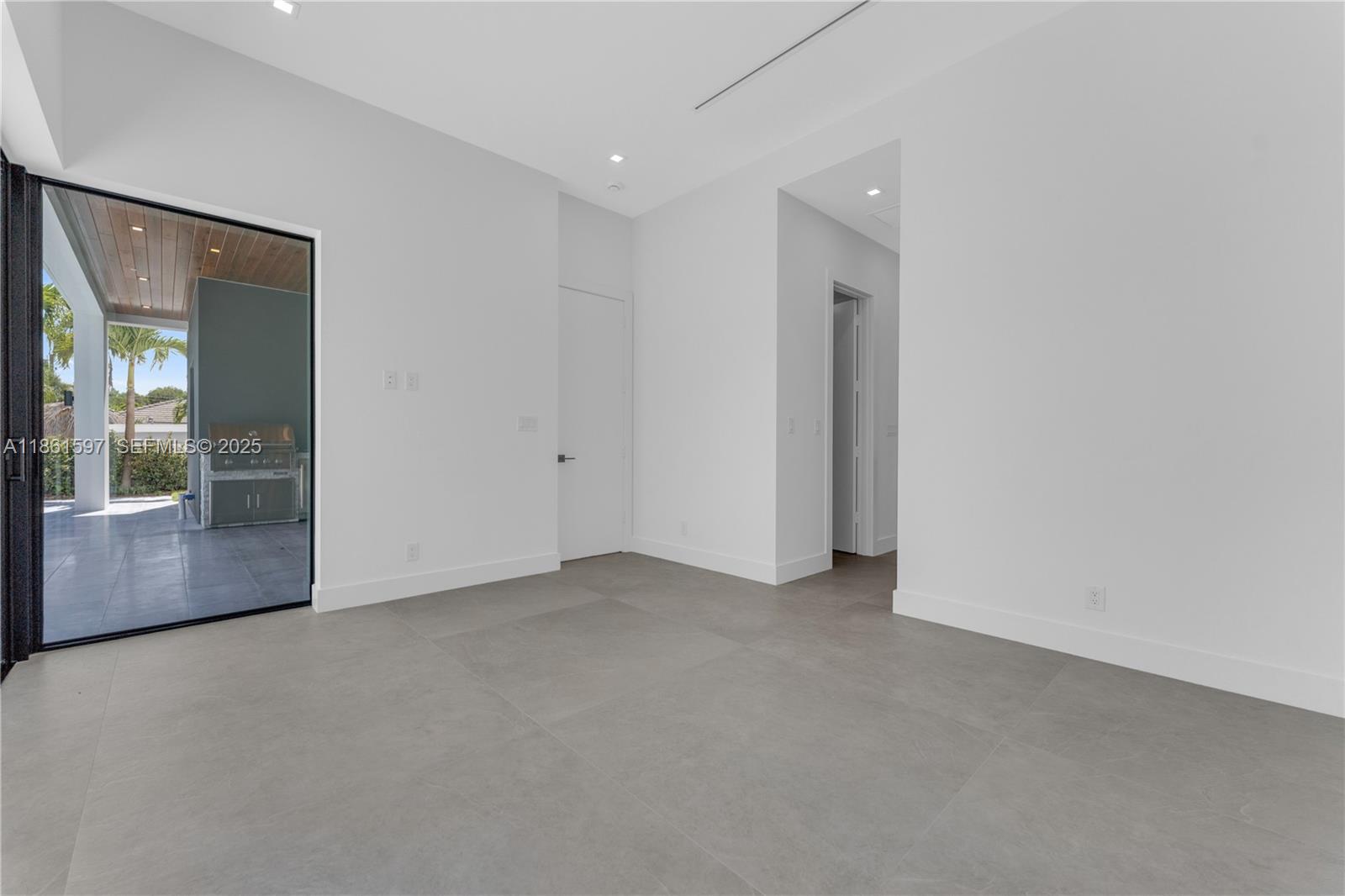 3205 Leigh Road Pompano Beach, FL 33062 - Photo 36 of 49