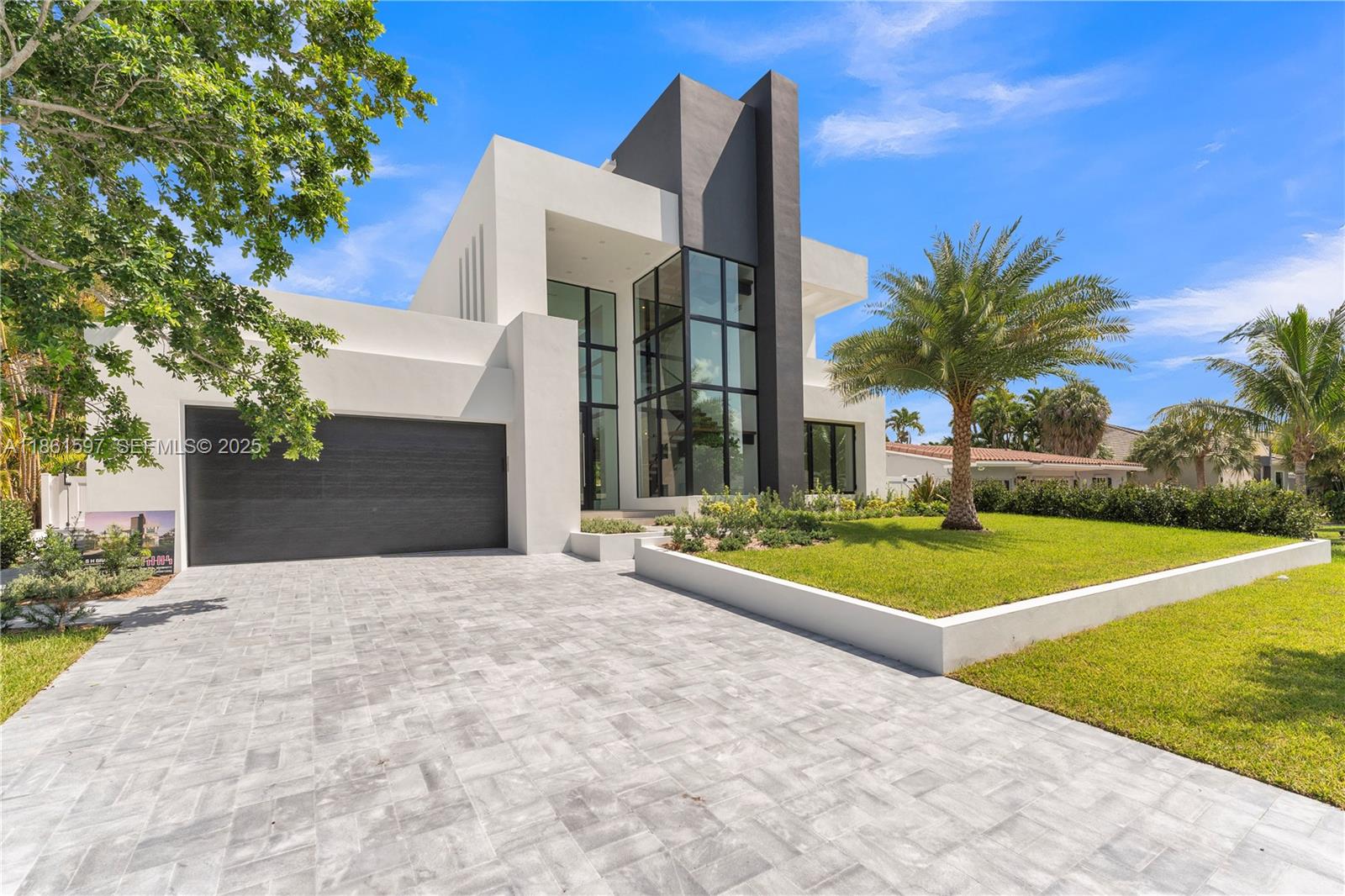 3205 Leigh Road Pompano Beach, FL 33062 - Photo 4 of 49