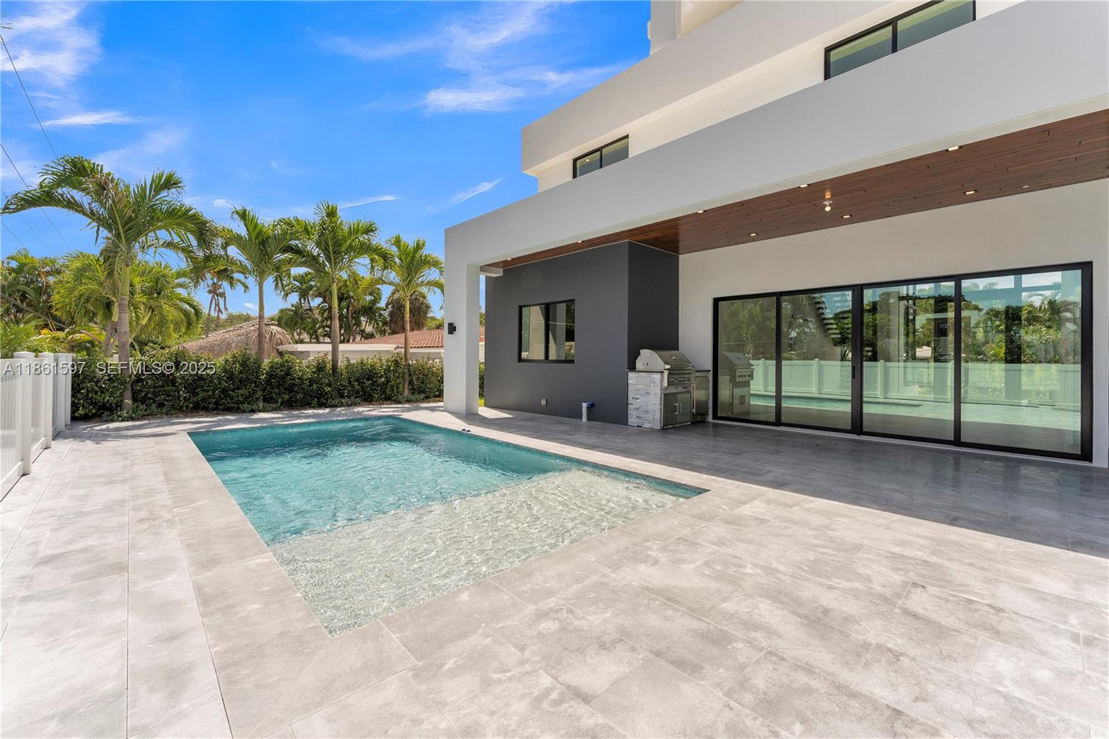 3205 Leigh Road Pompano Beach, FL 33062 - Photo 43 of 49