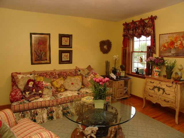 19 Gregg Road Altamont, NY 12009 - Photo 4 of 12 Photo 4