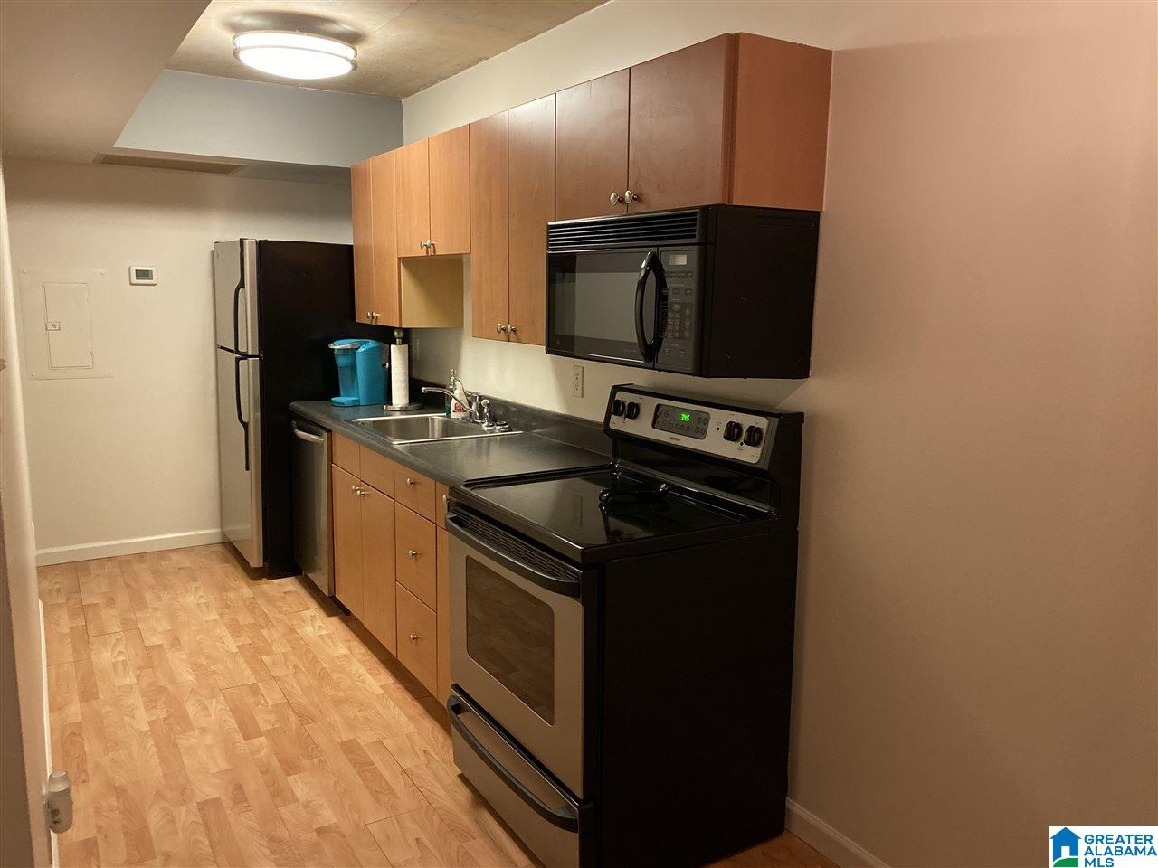 2990 Rhodes Circle South, Unit 111 Birmingham, AL 35205 - Photo 10 of 24