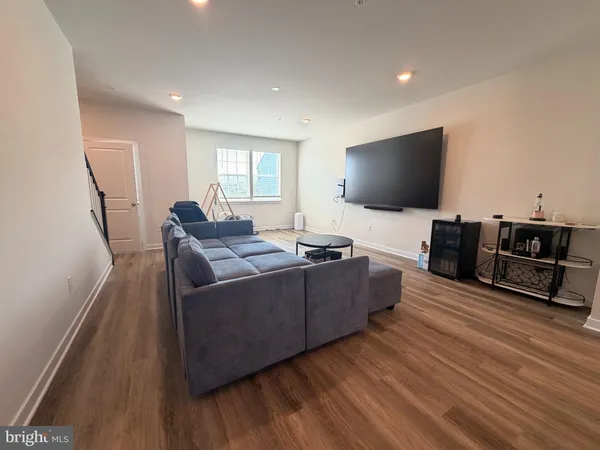 $3,400 | 16605 Green Glade Drive, Brandywine, MD 20613