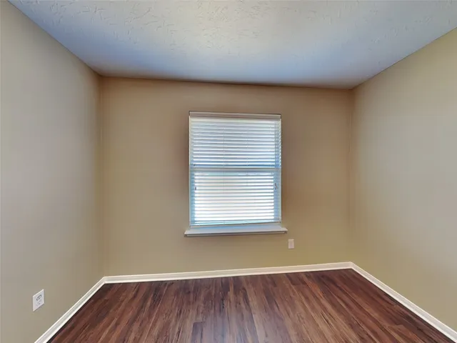 $2,245 | 913 Almond Street, Baytown, TX 77521