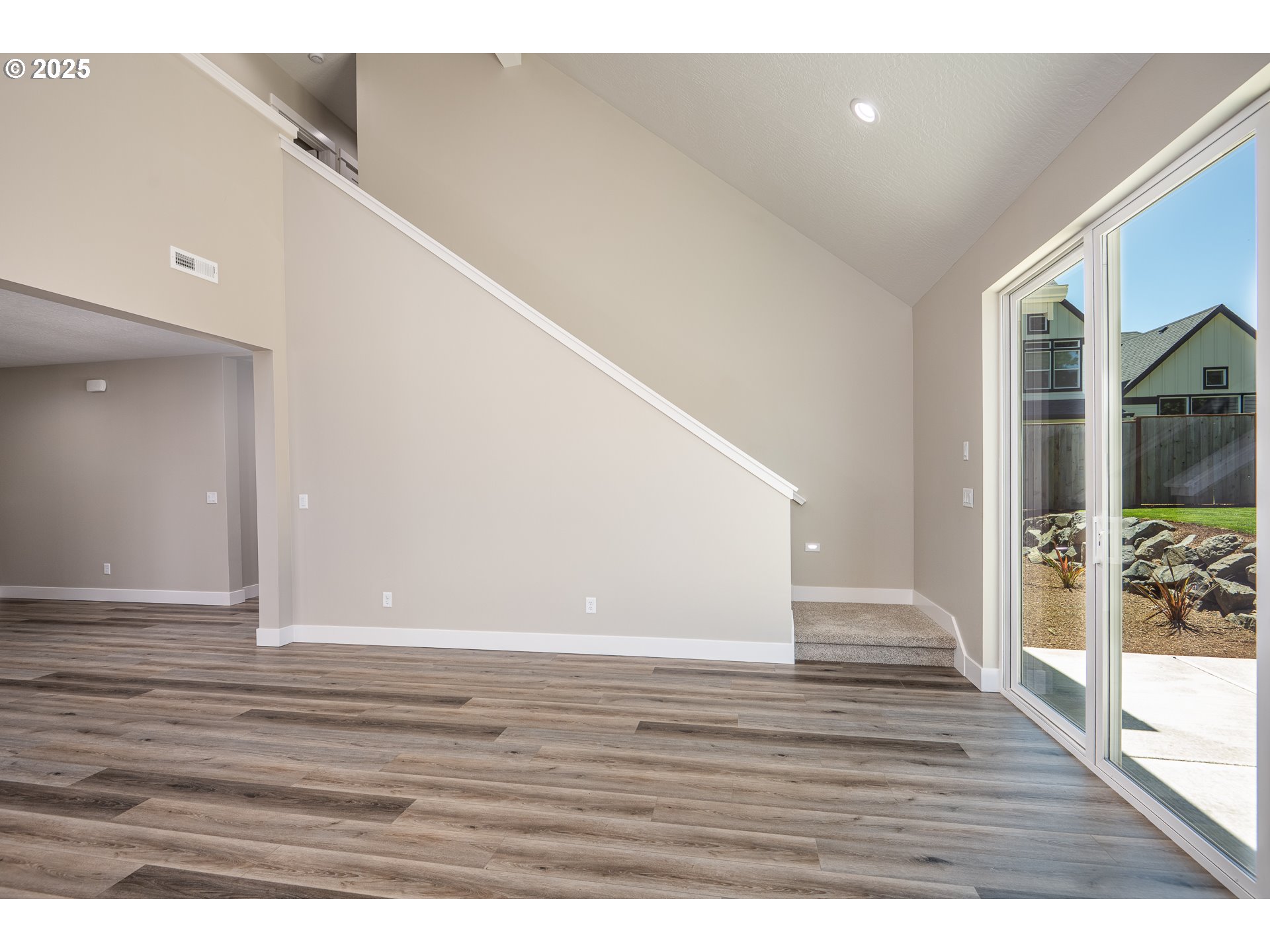 87744 8th Street, Unit LOT 14 Veneta, OR 97487 - Photo 11 of 39