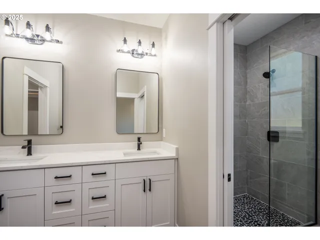 $625,000 | 87744 8th Street, Unit LOT 14, Veneta, OR 97487