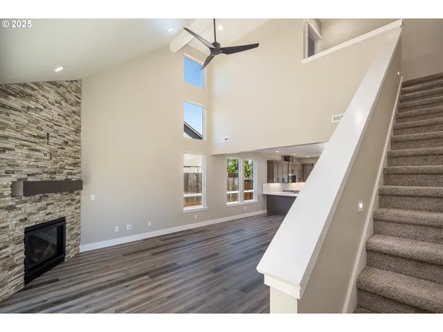 $625,000 | 87744 8th Street, Unit LOT 14, Veneta, OR 97487