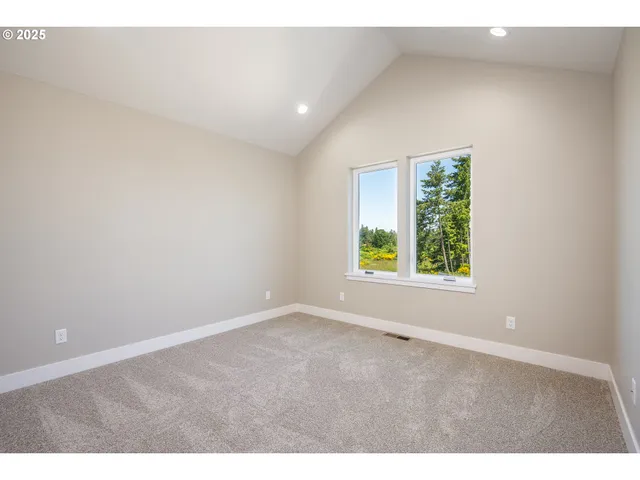 $625,000 | 87744 8th Street, Unit LOT 14, Veneta, OR 97487