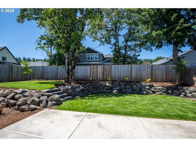 $625,000 | 87744 8th Street, Unit LOT 14, Veneta, OR 97487