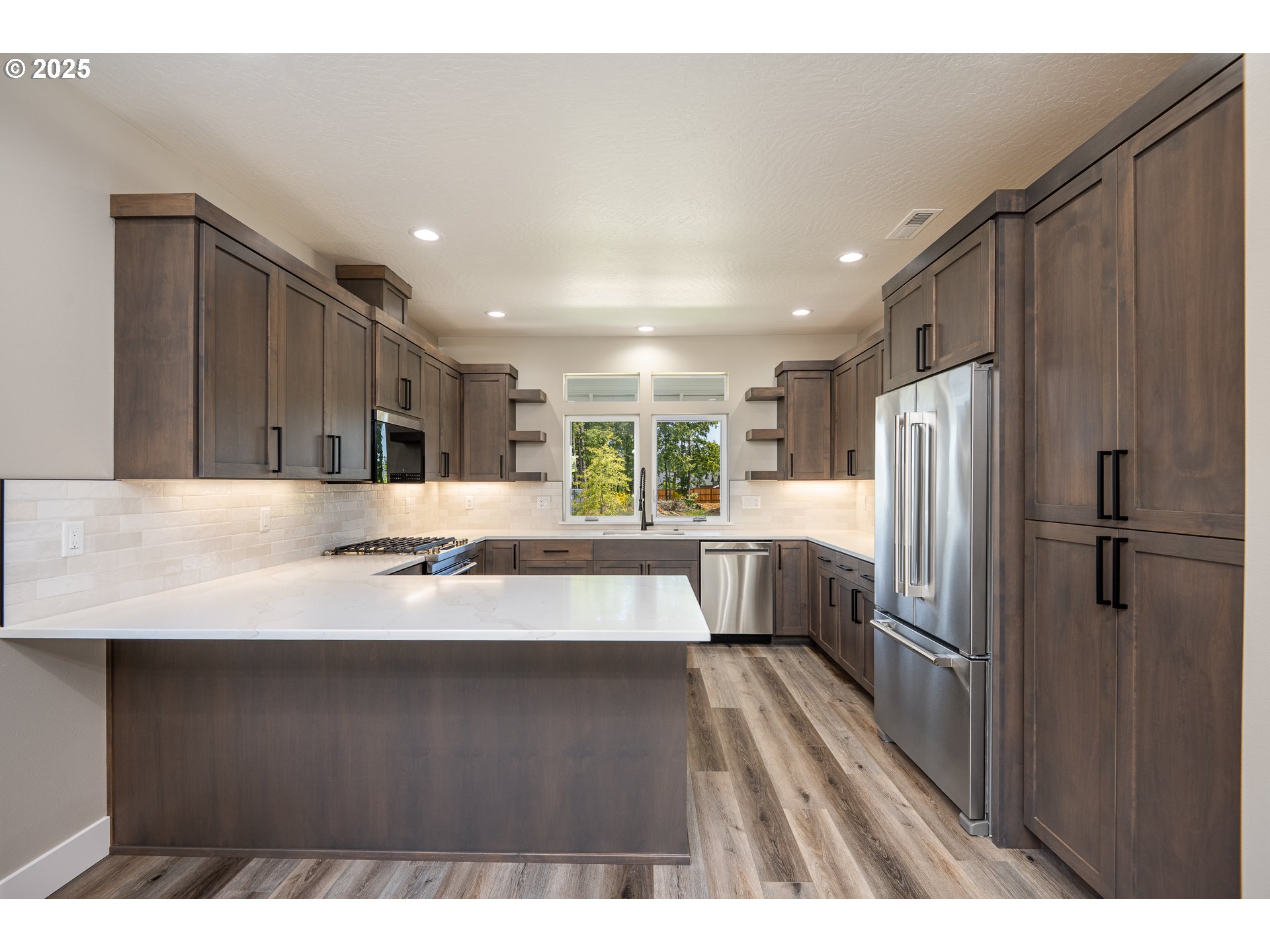 87744 8th Street, Unit LOT 14 Veneta, OR 97487 - Photo 7 of 39