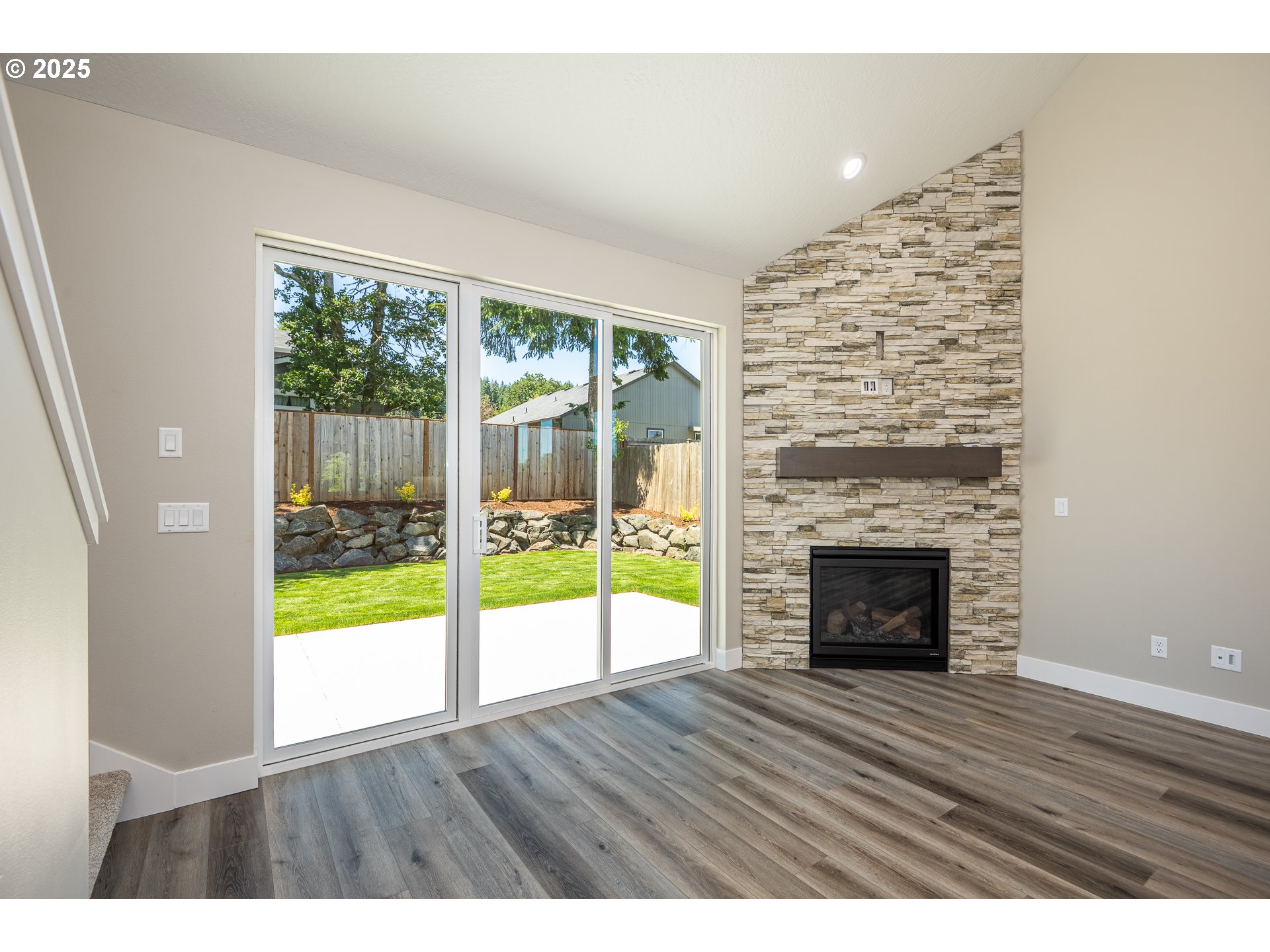 87744 8th Street, Unit LOT 14 Veneta, OR 97487 - Photo 10 of 39