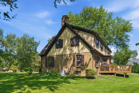 $699,999 | 950 Terrace Drive, Elm Grove, WI 53122