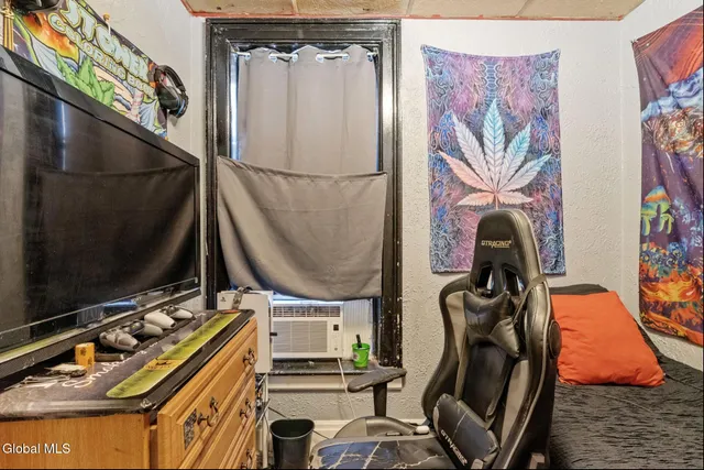 $319,000 | 381 3rd Street, Troy, NY 12180