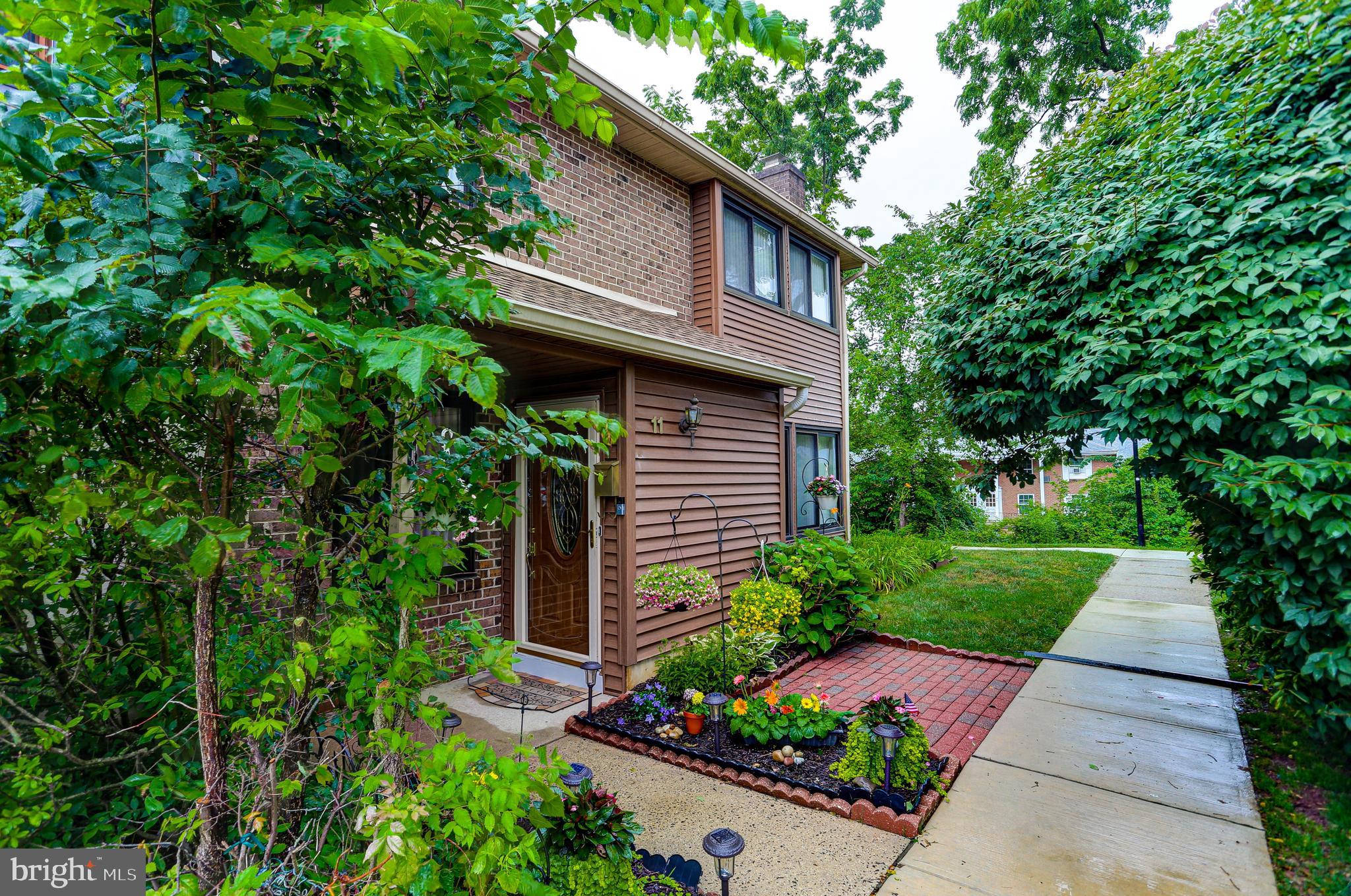 22 Fitzwatertown Road, Unit E11 Willow Grove, PA 19090 - Photo 2 of 35