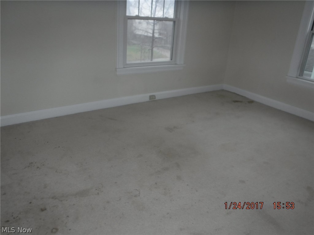 3240 Redwood Road Cleveland Heights, OH 44118 - Photo 6 of 11