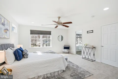 $1,049,900 | 9502 Wallingford Drive, Burke, VA 22015