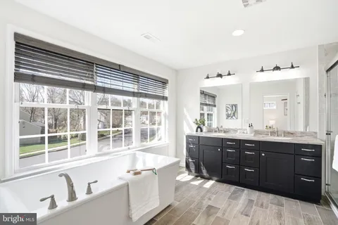 $1,049,900 | 9502 Wallingford Drive, Burke, VA 22015