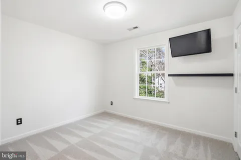 $1,049,900 | 9502 Wallingford Drive, Burke, VA 22015