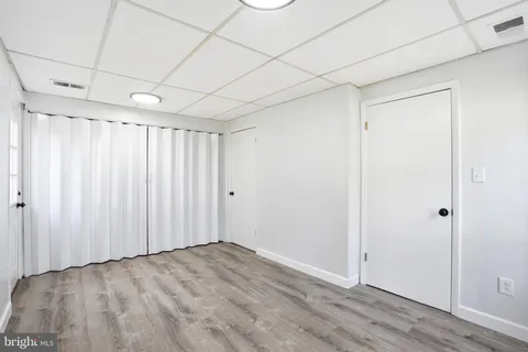 $1,049,900 | 9502 Wallingford Drive, Burke, VA 22015