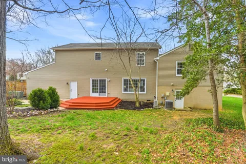 $1,049,900 | 9502 Wallingford Drive, Burke, VA 22015