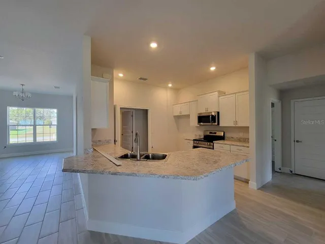 $348,050 | 16717 Southwest 21st Circle, Ocala, FL 34473