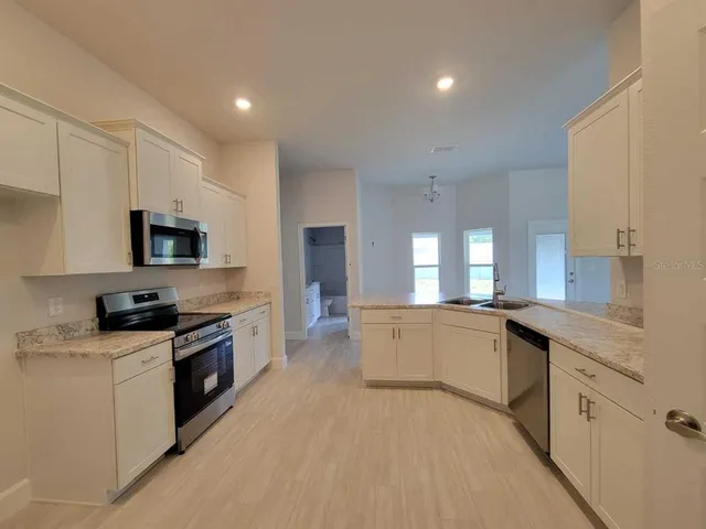 $348,050 | 16717 Southwest 21st Circle, Ocala, FL 34473