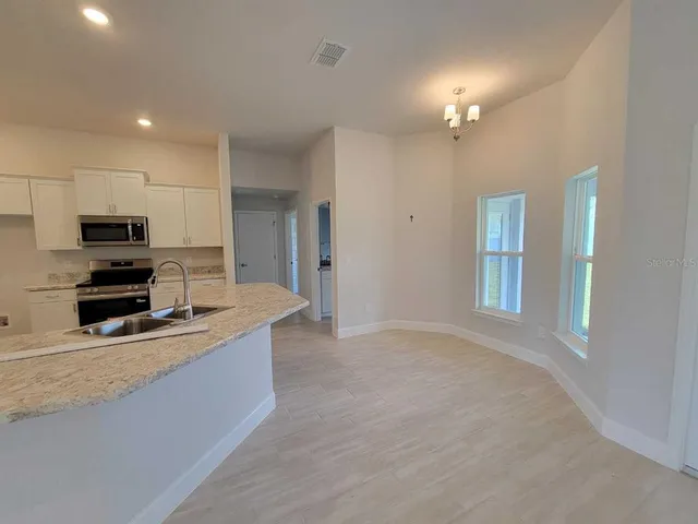 $348,050 | 16717 Southwest 21st Circle, Ocala, FL 34473