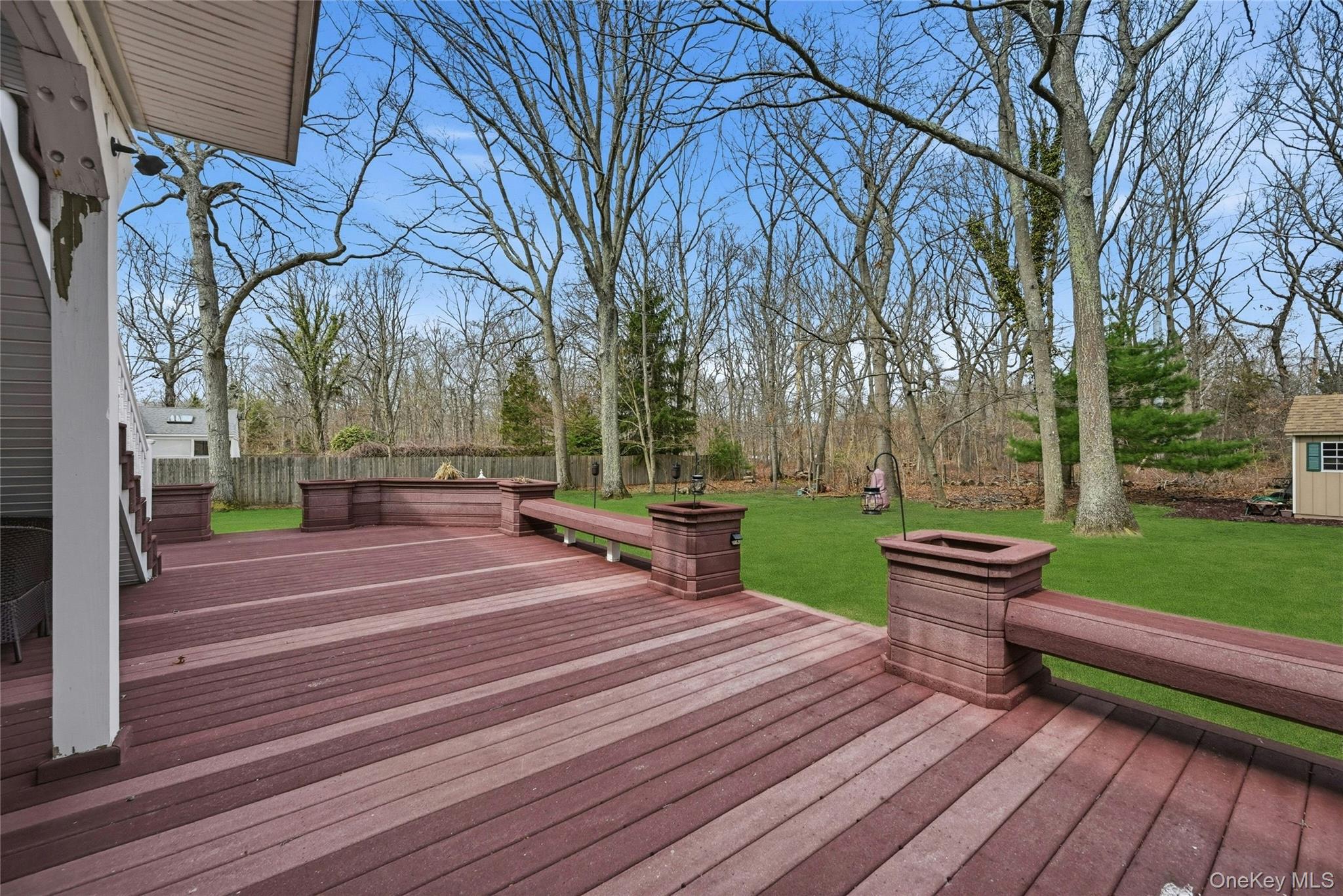 41 North Country Road Shoreham, NY 11786 - Photo 21 of 31