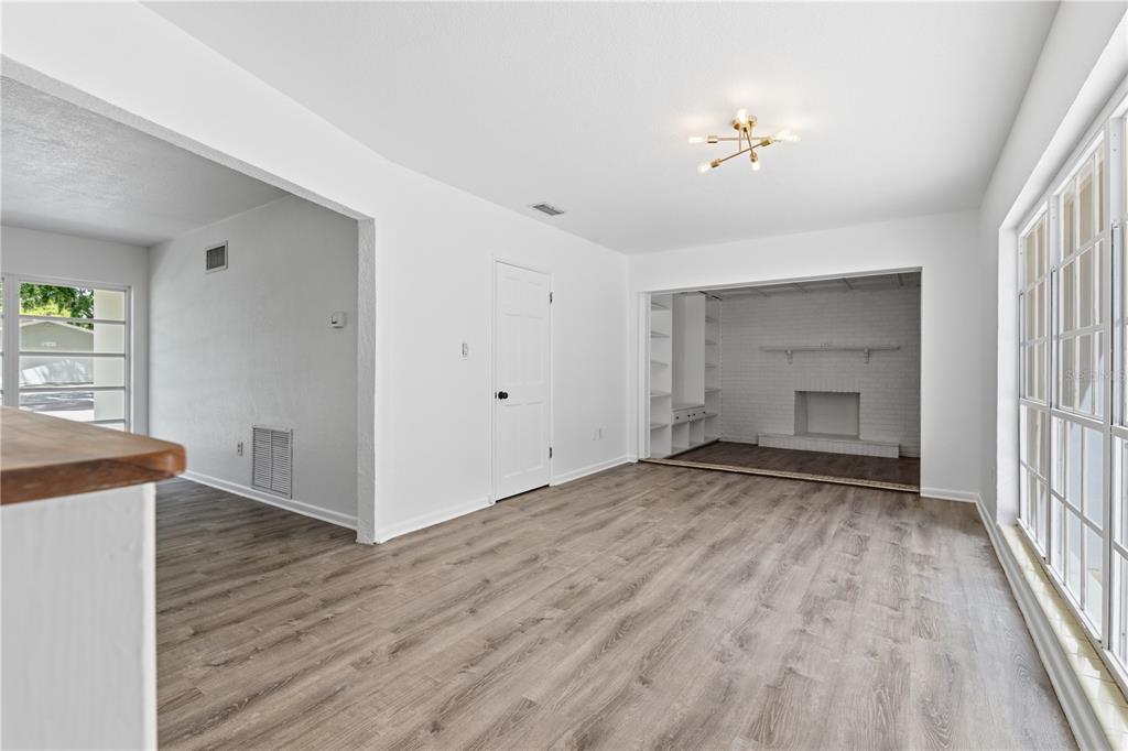 970 Gulf View Boulevard Dunedin, FL 34698 - Photo 17 of 34