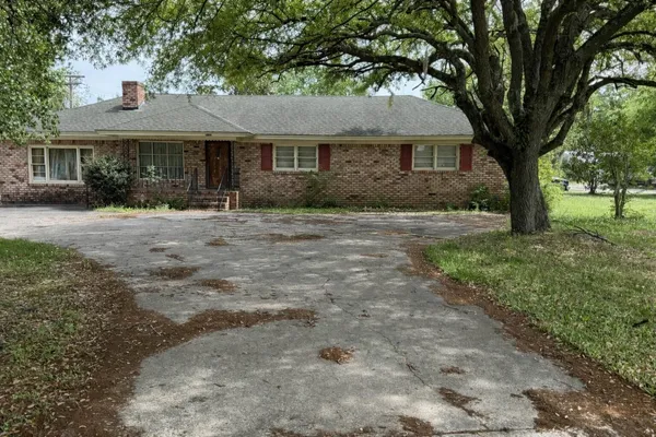 $275,000 | 3182 Old Highway 52, Moncks Corner, SC 29461