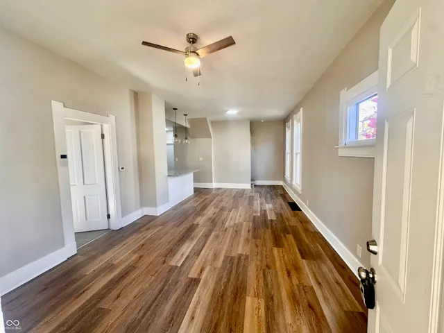 $220,000 | 1124 South Reisner Street, Indianapolis, IN 46221