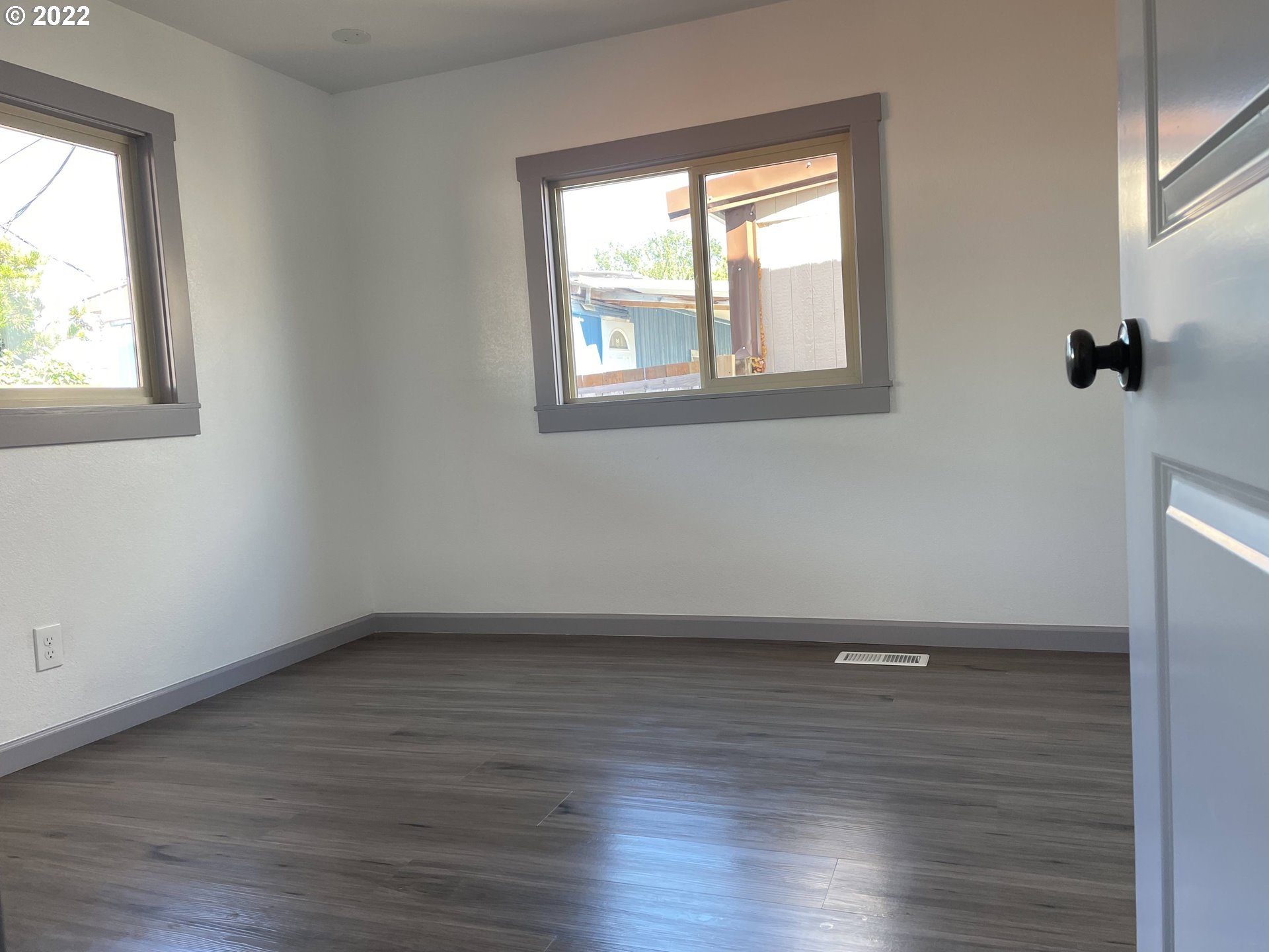 8951 Southeast Fuller Road, Unit 33 Happy Valley, OR 97086 - Photo 23 of 31 Gallery Image 23