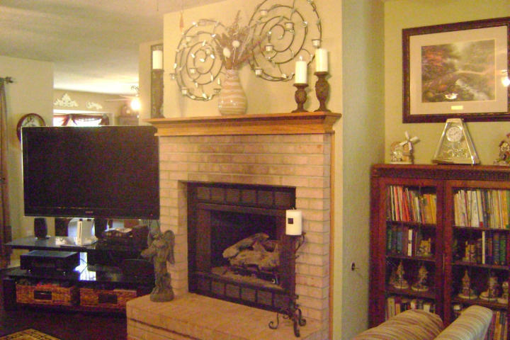 3815 Highway 90 Crestview, FL 32539 - Photo 8 of 37 Fireplace