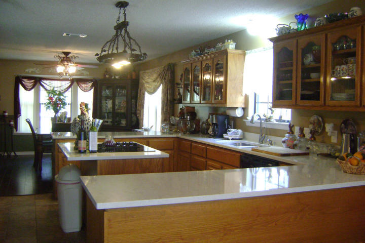 3815 Highway 90 Crestview, FL 32539 - Photo 10 of 37 Open Kitchen