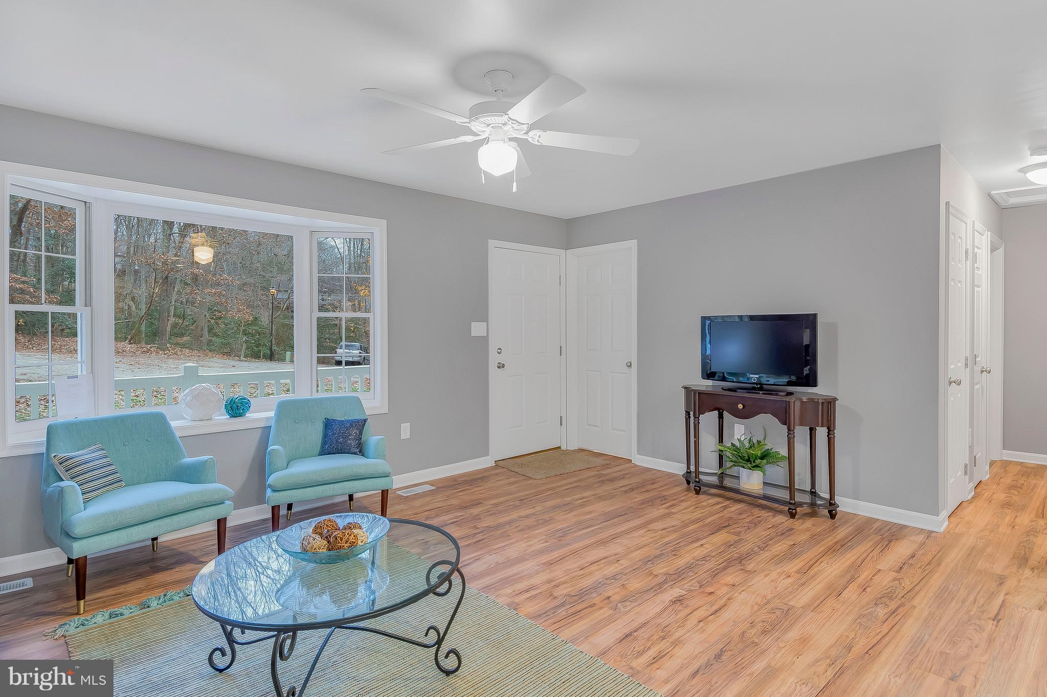 8429 Halsey Road Lusby, MD 20657 - Photo 3 of 29 Family Room