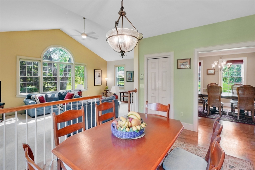 15 Crestview Drive Deerfield, MA 01373 - Photo 18 of 41