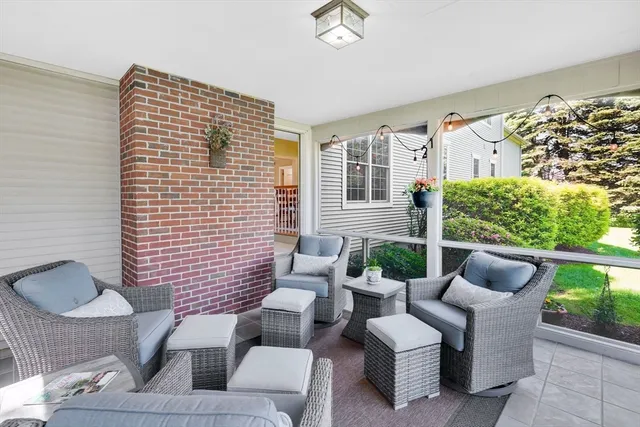 $950,000 | 15 Crestview Drive, Deerfield, MA 01373