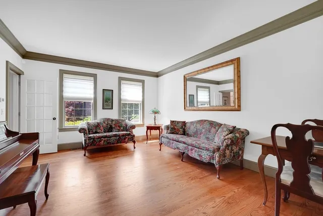 $950,000 | 15 Crestview Drive, Deerfield, MA 01373