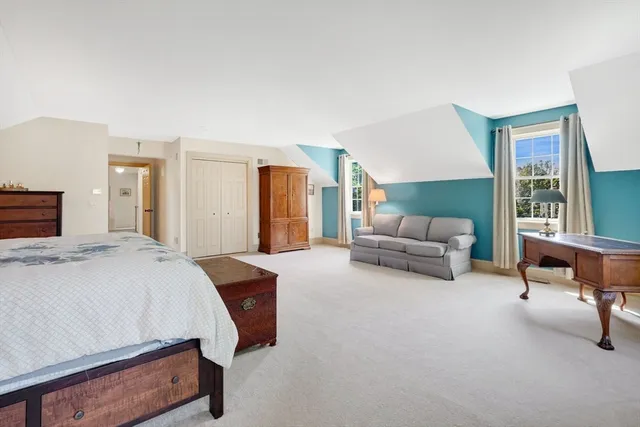 $950,000 | 15 Crestview Drive, Deerfield, MA 01373