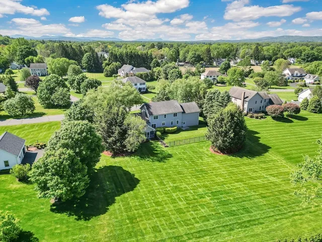 $950,000 | 15 Crestview Drive, Deerfield, MA 01373