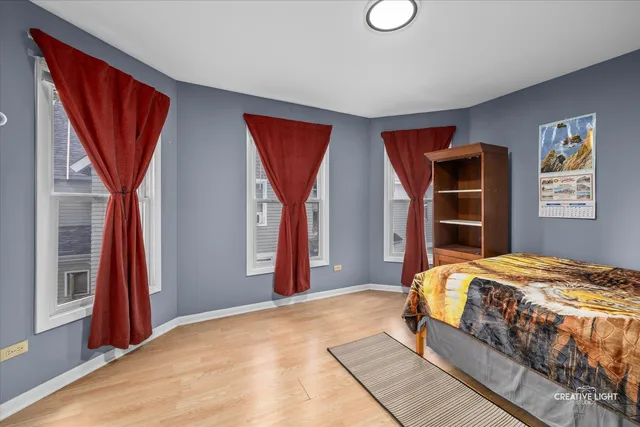 $319,900 | 417 Marion Avenue, Aurora, IL 60505