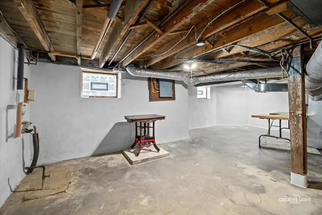 $319,900 | 417 Marion Avenue, Aurora, IL 60505